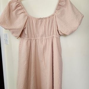 Puffy sleeve dress